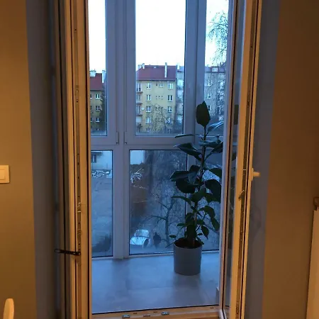 Lea Apartament Przy Parku Krakowskim アパート クラクフ